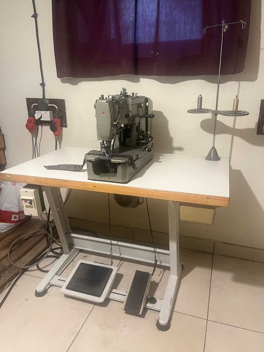 Maszyna do szycia JUKI Dziurkarka LBH-762