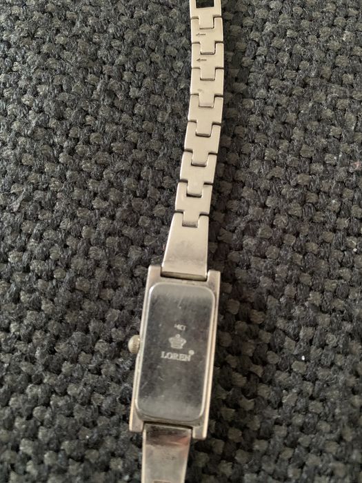 Srebrny zegarek damski Loren