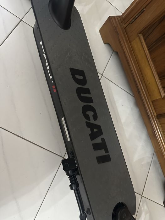 Trotinete Elétrica Ducati Pro II