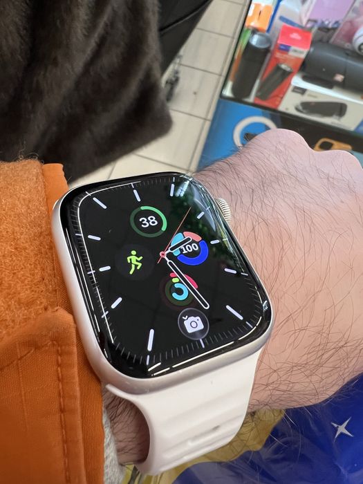 Apple Watch Series 7 45mm Starlight