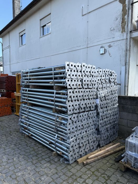 Escora galvanizada R57 reforçada (várias medidas)