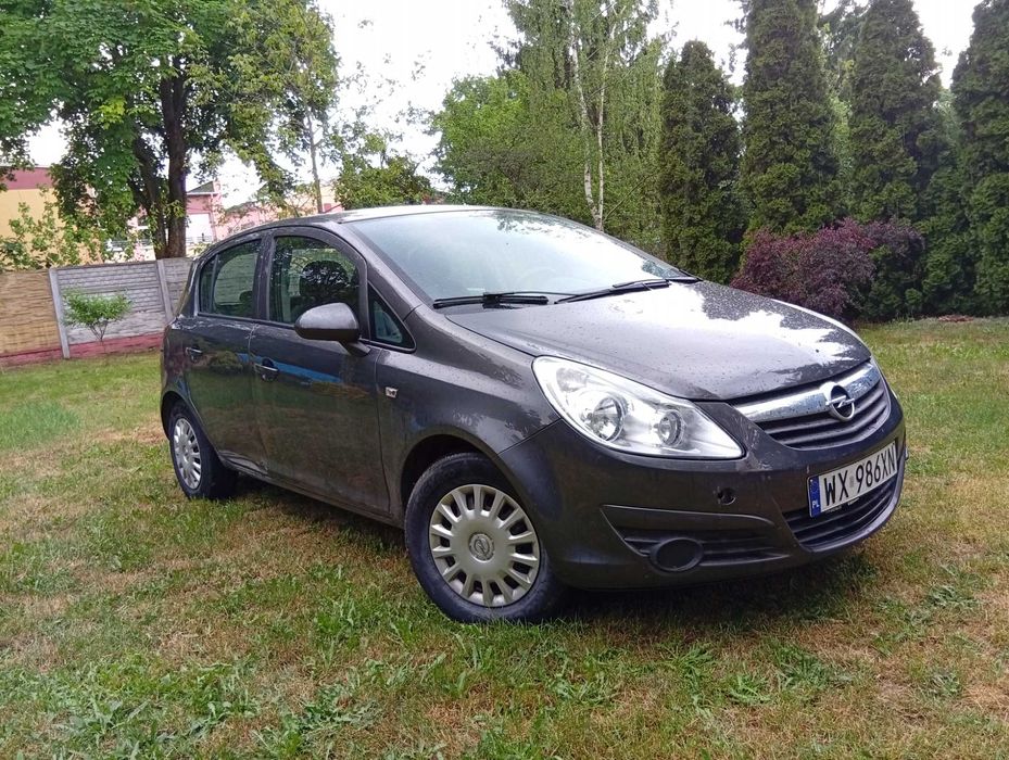 Opel corsa 1.2 rok 2010