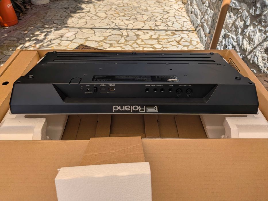 Sintetizador Roland GAIA 2 em estado rigorosamente NOVO