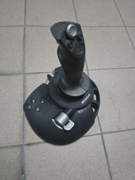 Microsoft Joystick64332167457153121