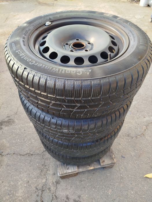 Продам комплект шин з дисками Зима Continental 215/60/16 2023p