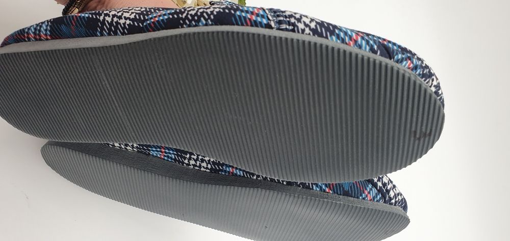 Bambosze papcie 43 lekkie gruba podeszwa 44,45