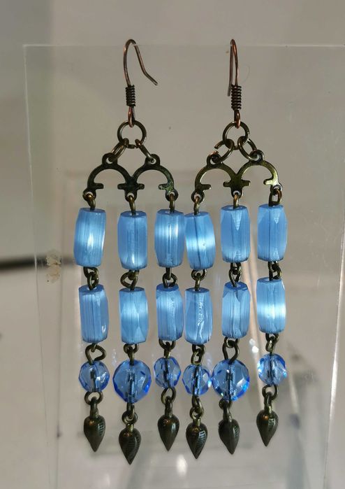 Распродаю старые украшения для женщин