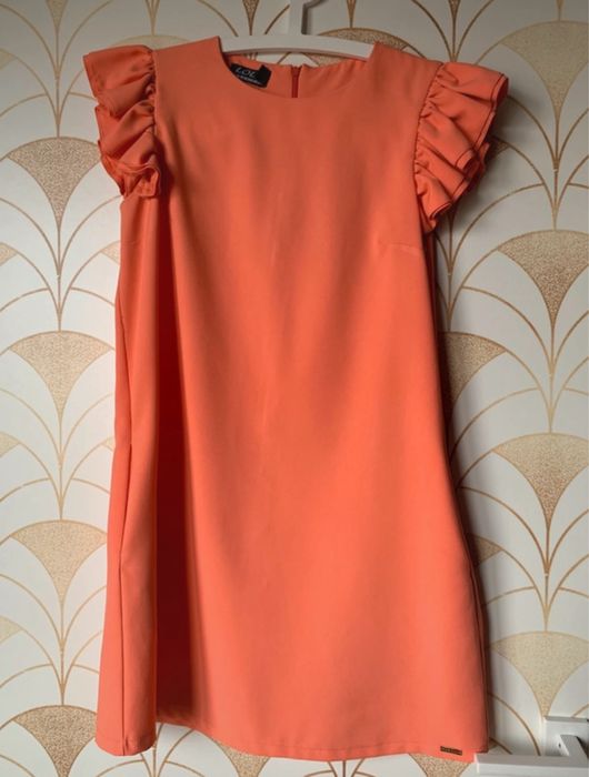 Morelowa sukienka koktajlowa