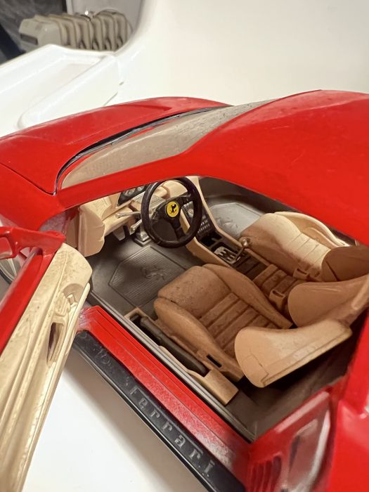 Ferrari 348 Escala 1/18