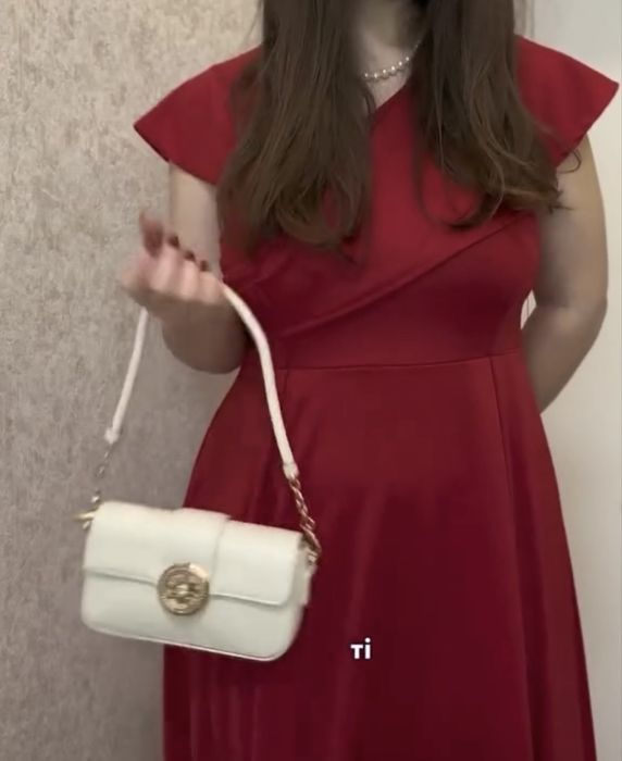 Нарядна Сукня (плаття) колір бордо 48-50