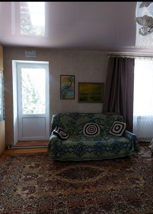 Продам гарний будинок