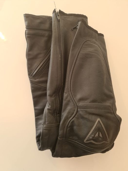 Calças Dainese em Couro Como Novas