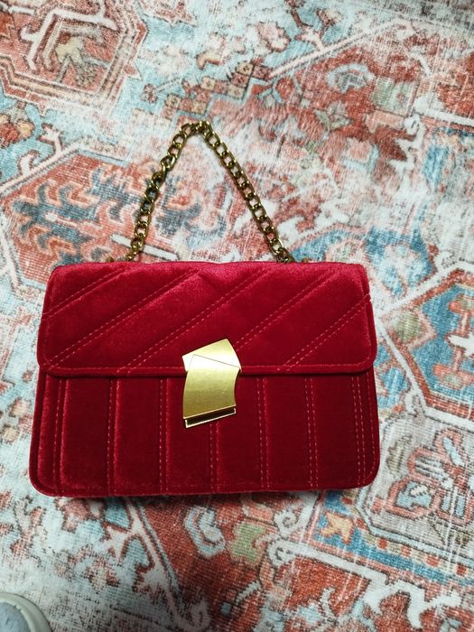 Torebka czerwona elegancka