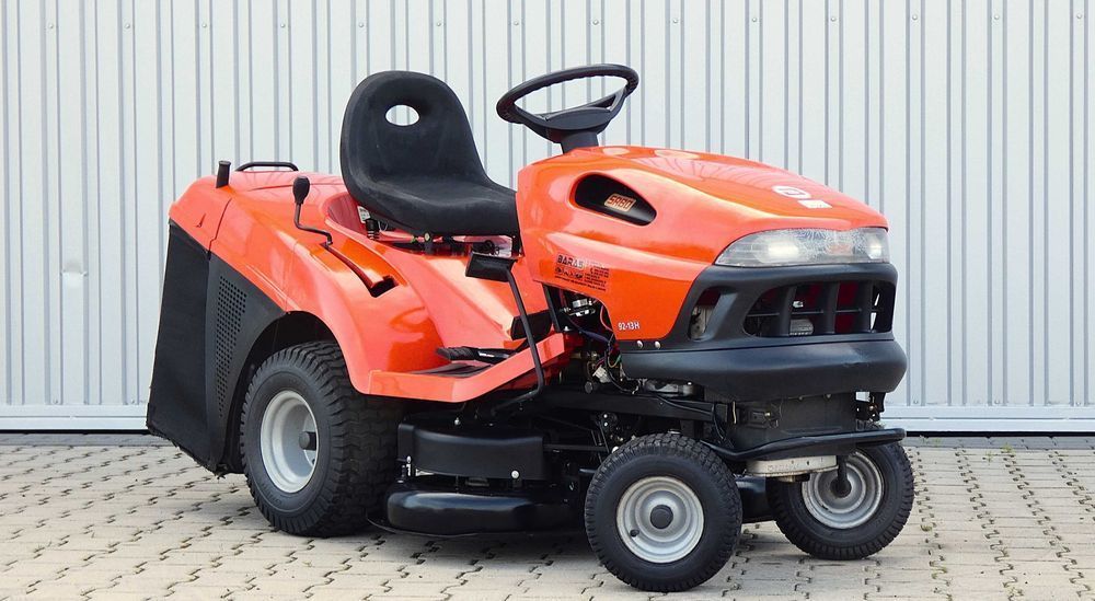 Traktorek kosiarka SABO Briggs&Stratton (150702.4) - Baras