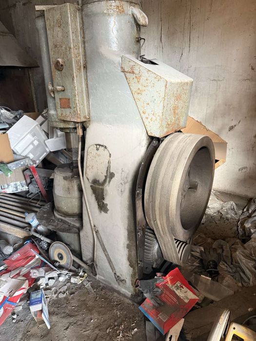 Продается кузнечный пневматический молот (ковочный станок).