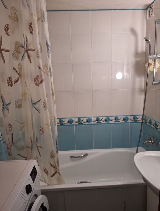 Кімната в 3к. Квартирі , Митниця(р.порт)