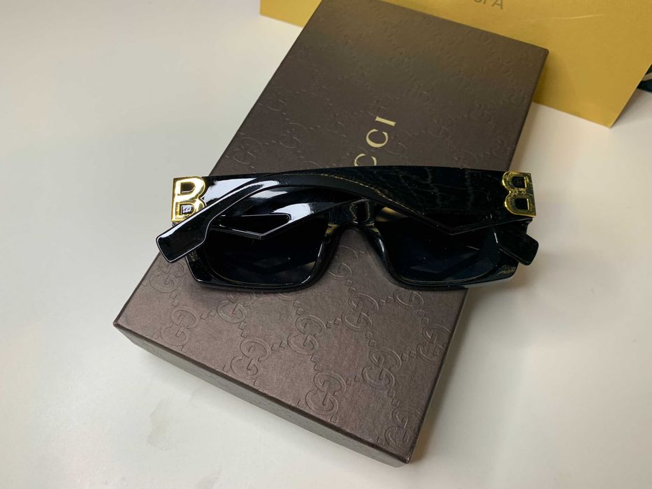 Stylowe i eleganckie okulary B przeciwsłoneczne czarne