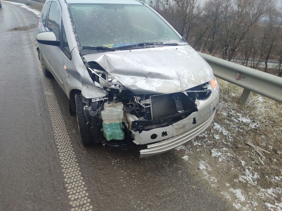 Mitsubishi colt 2008