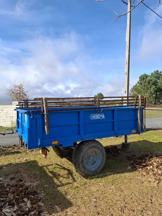 Vendo reboque agrícola