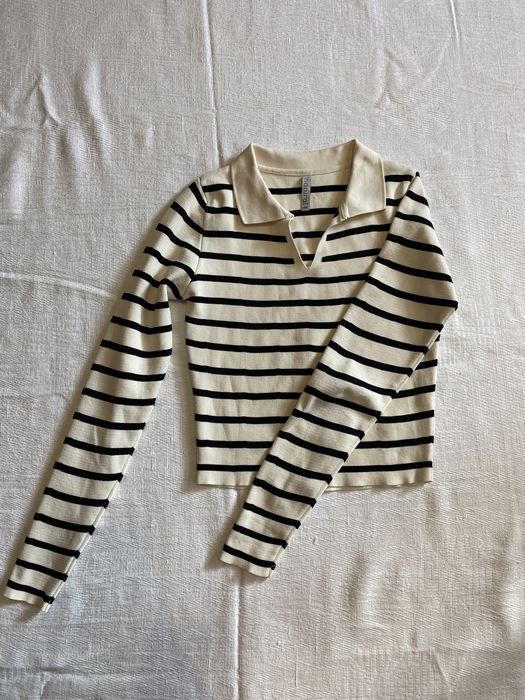 Жіноча кофтинка