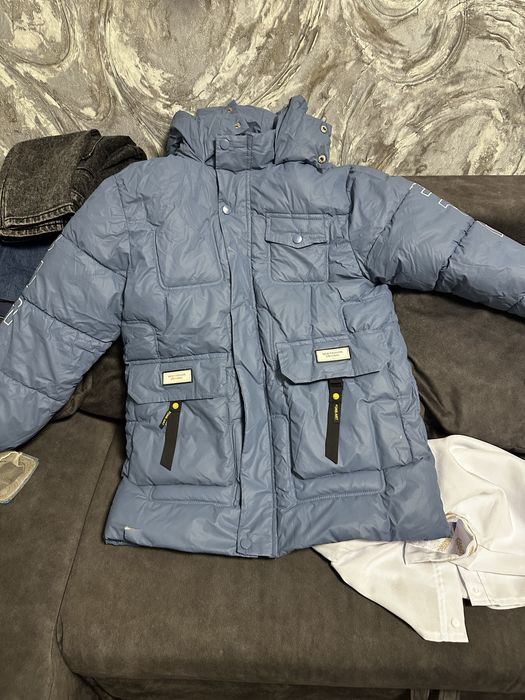 Зимова куртка на 9-11років ,в гарному стані .