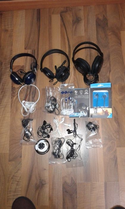 17- Auscultadores e Fones de Ouvido