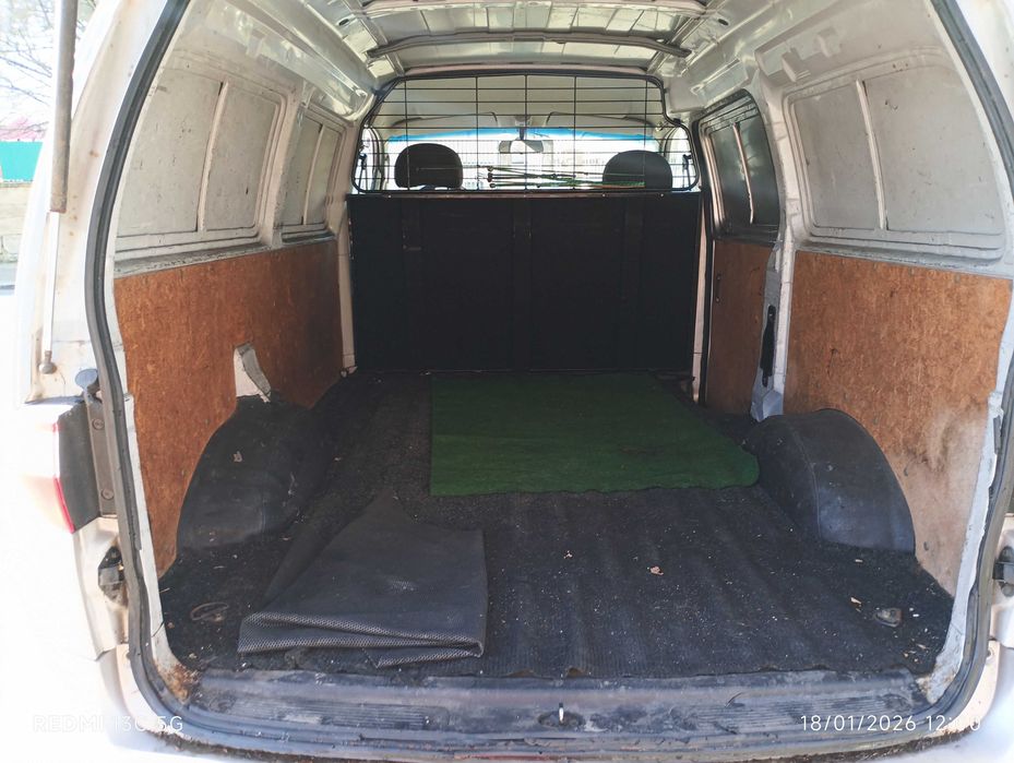 Hyundai h1.   171000km