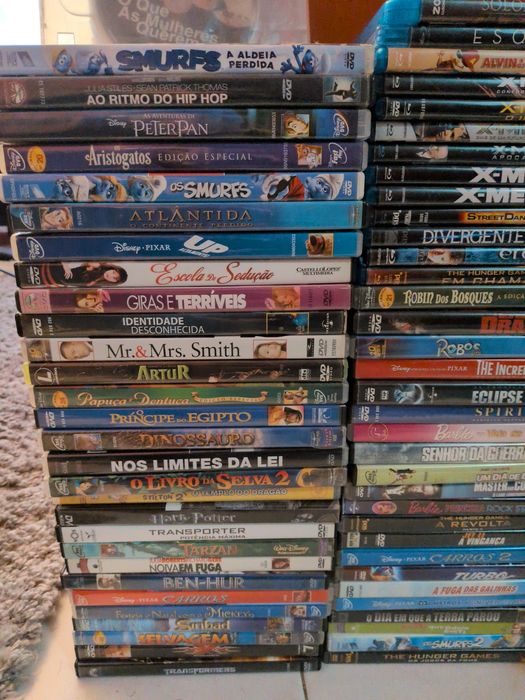 Lote de CDs para venda