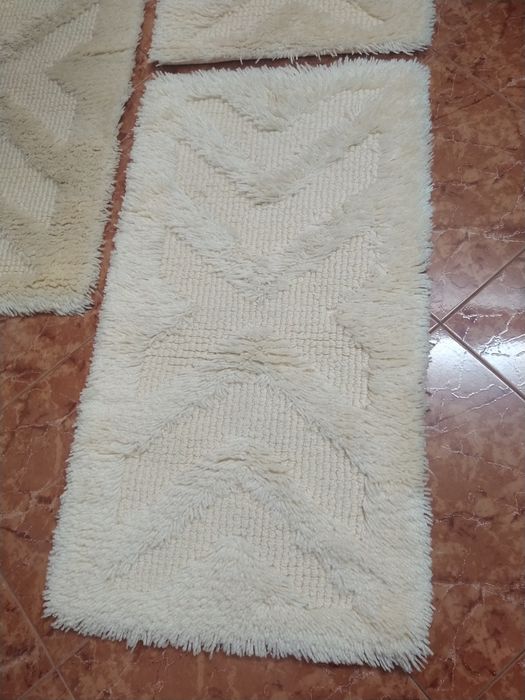 Tapetes de pelo alto.