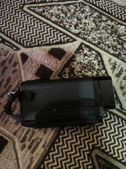 Видеокамера Lg IS330 Состояние Новой