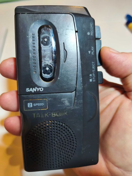 Gravador de reportagem Sanyo