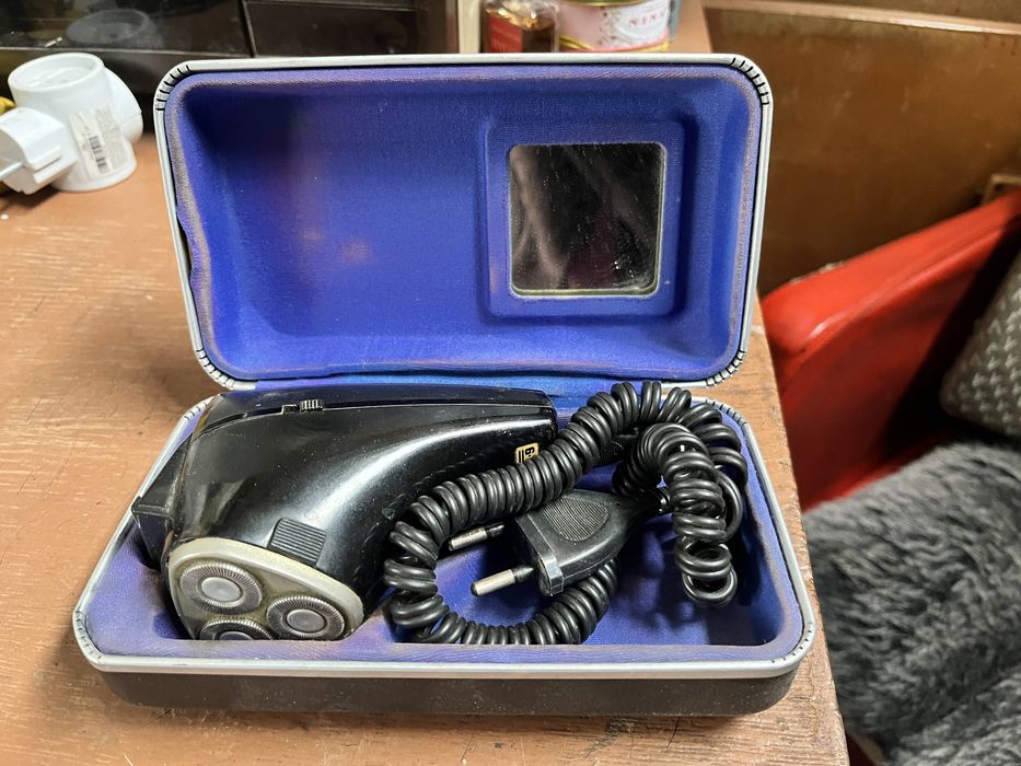 Електробритва Бердск