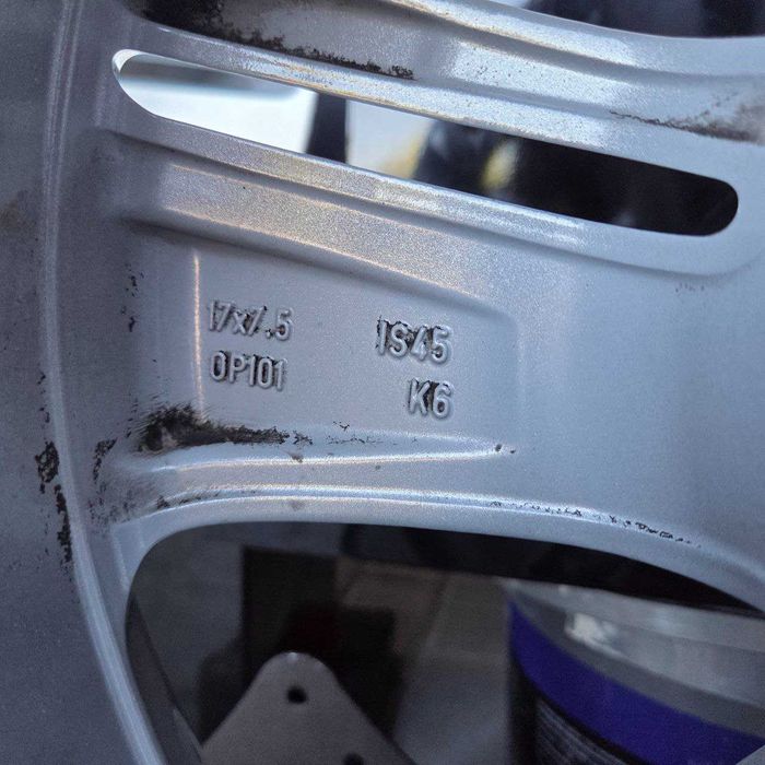 Легкосплавні диски 5x115 R17 7.5J ET45 D70.1 OPEL CR52