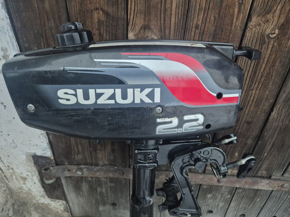 Silnik zaburtowy suzuki 2.2 km stopa S