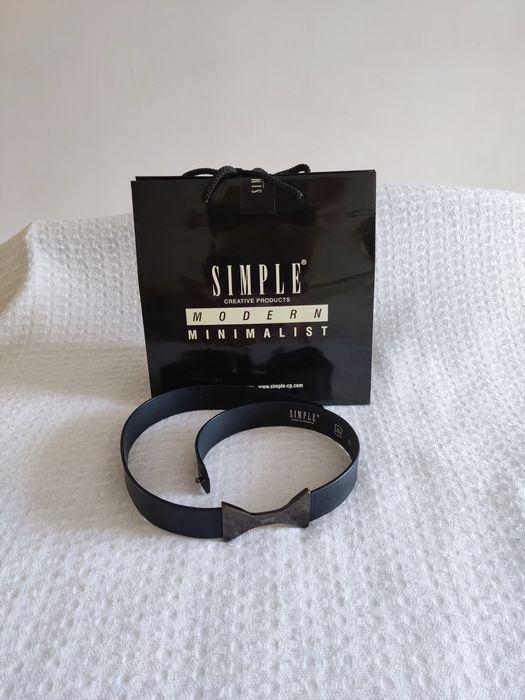 Damski czarny pasek SIMPLE skóra dł. 65 - 76 cm czarna metalowa klamra