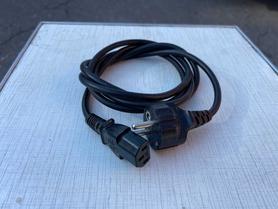 Комутатор некерований D-Link DES-1008D