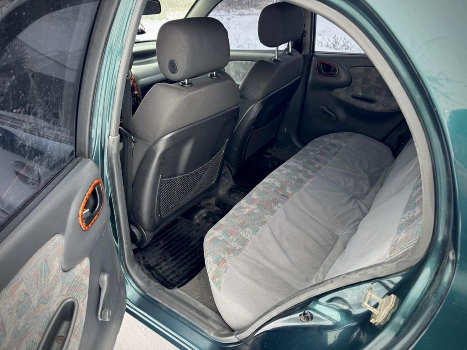 Продам Ланос 1,6 г/б