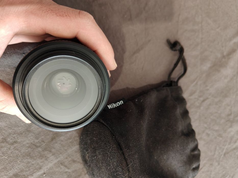 Обєктив Nikon 35мм 1.8G NIKKOR AF-S 35mm 1:1.8G DX