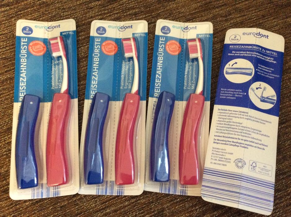 Набор из 2 зубных щеток. Складные туристические.