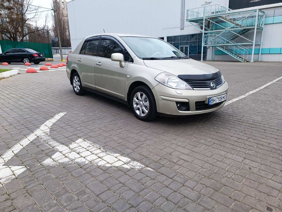 Продам машинку от хозяина