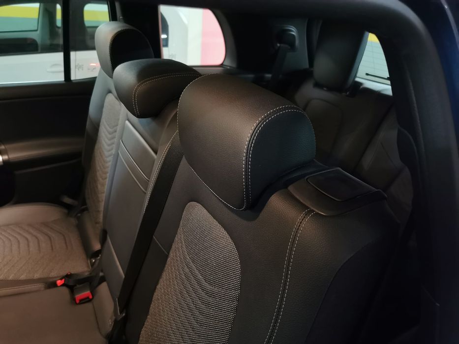 Mercedes EQB 250+ Progressive 7 lugares iva dedutível