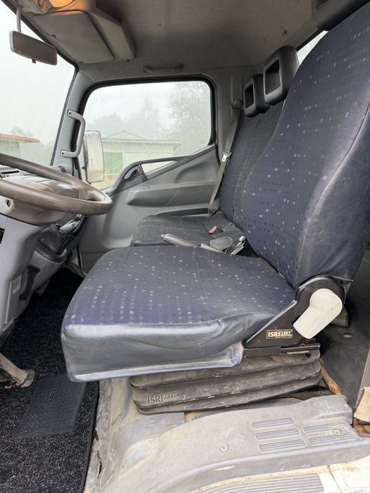 Mitsubishi canter grua e bascúla