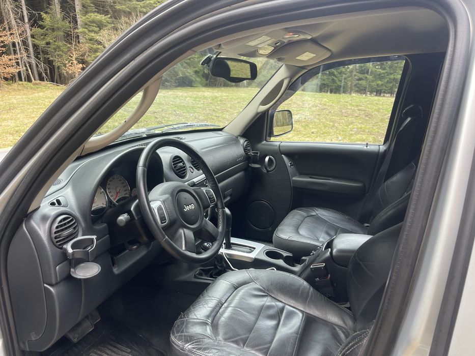 Jeep Cherokee III 2.8CRD 150 KM 4x4 zdrowy