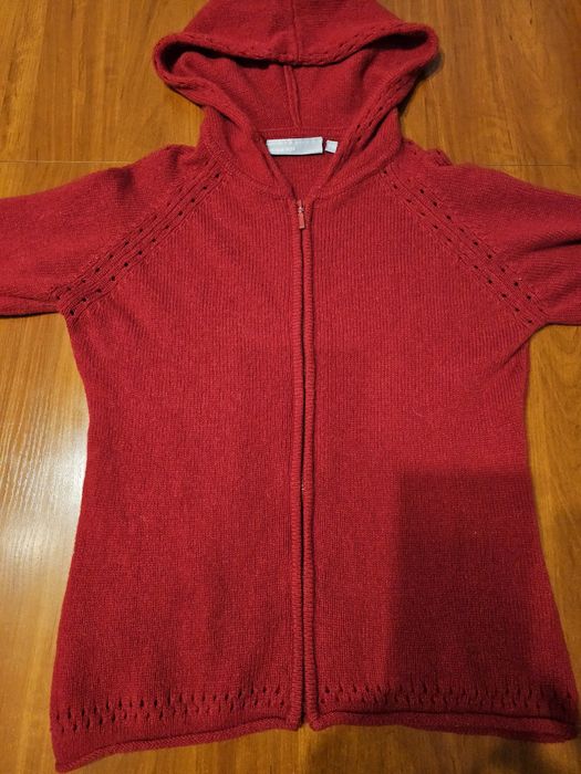 Wełniana ciepła bluza z kapturem 38-40