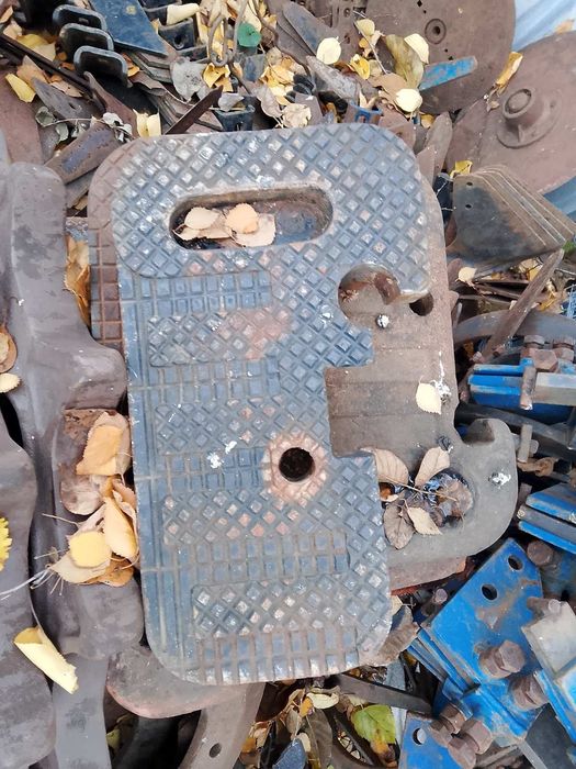 Балансіри до тракторної техніки в нормальному робочому стані