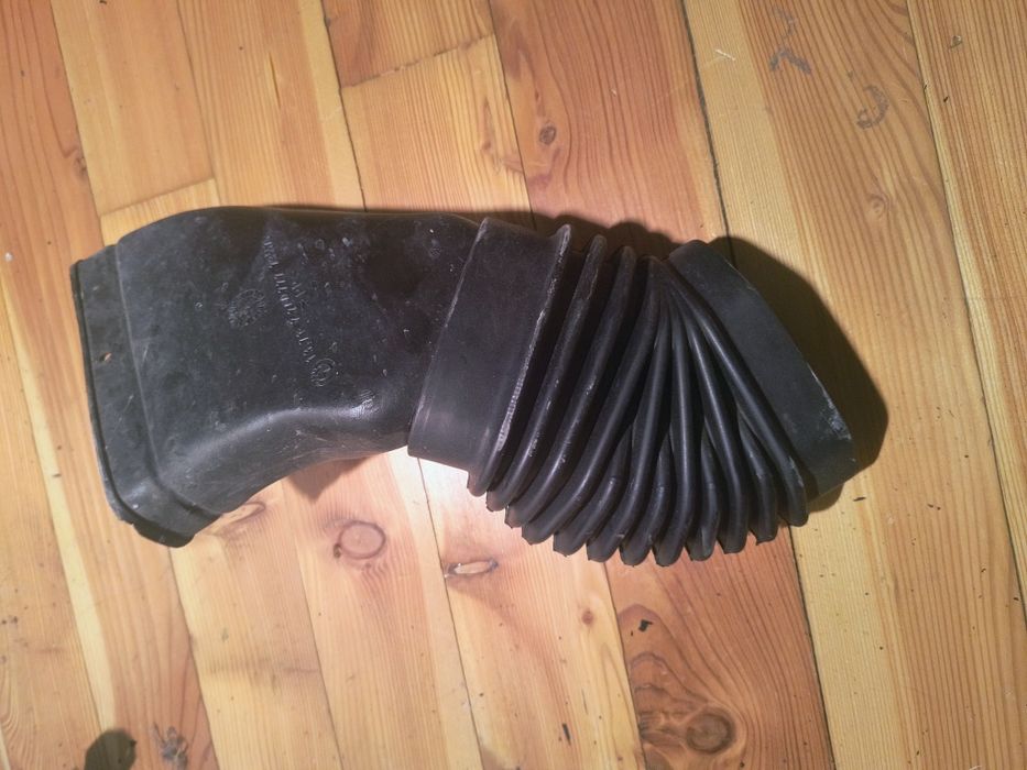 BMW E36 325 tds wlot powietrza dolot