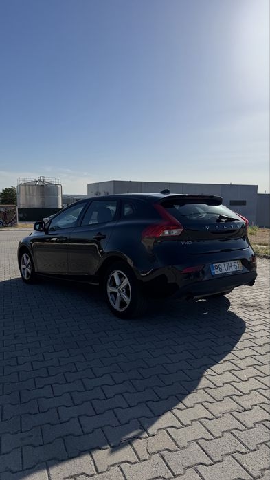 Volvo V40 T3