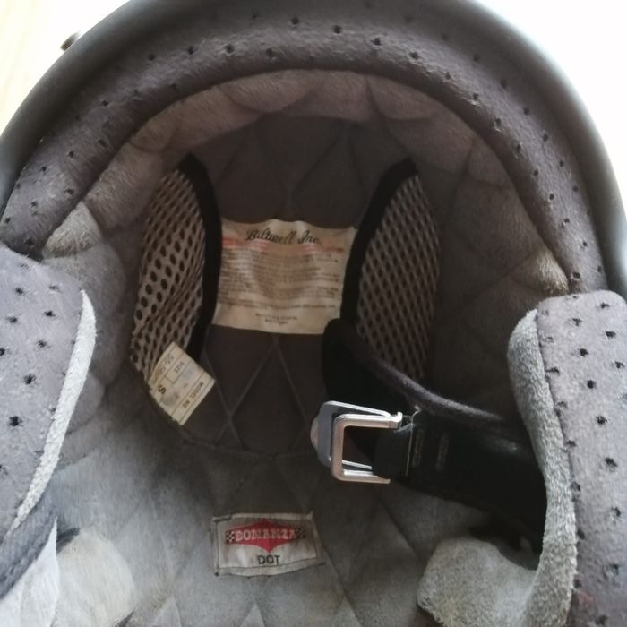 Vendo Capacetes em bom estado