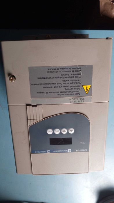 VFD - Variador de frequencia 3ph a  400V 4KW - Altivar28 - ATV28HU72N4