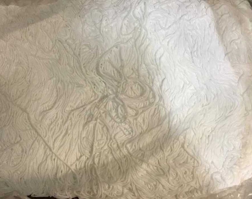 Guma biała w kartonie